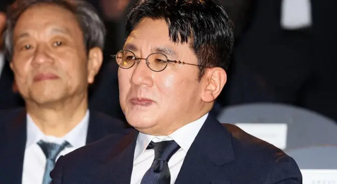 HYBE Chairman Bang Si-hyuk Banned